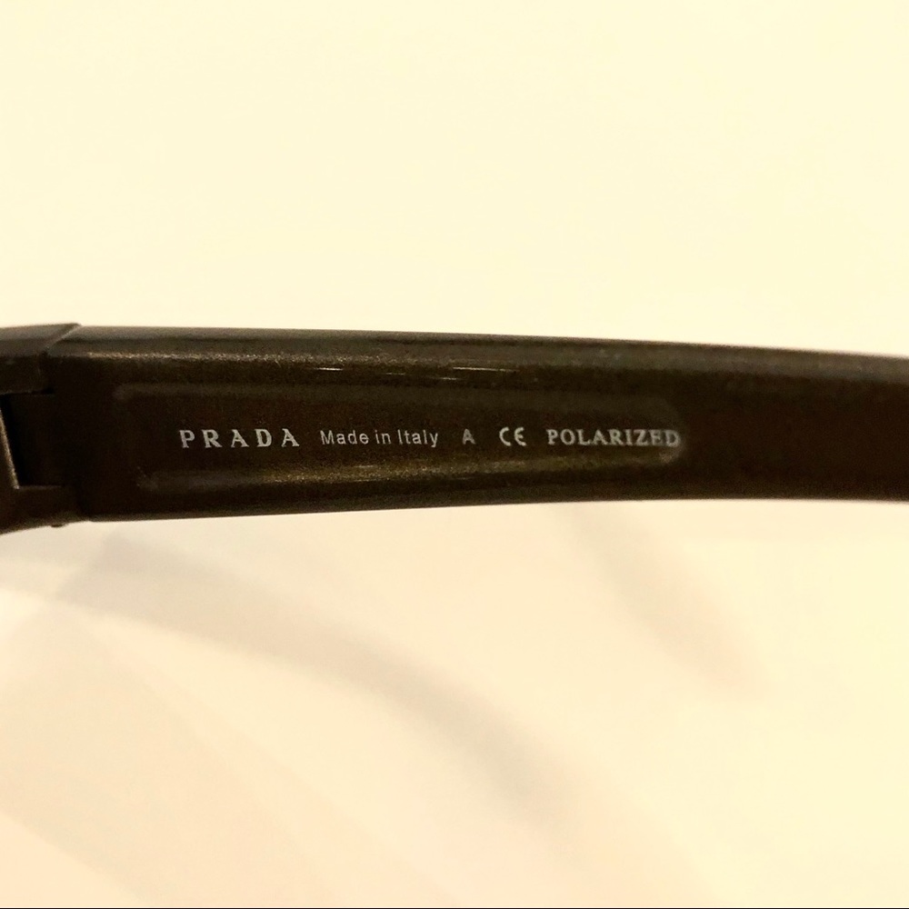 🇺🇸 Prada Men’s Polarized Sunglasses - Picture 6 of 8